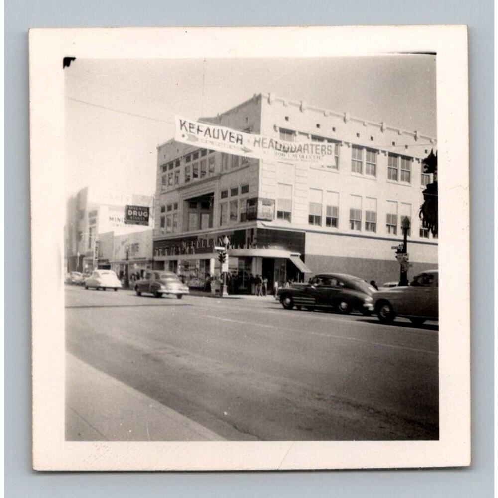 Photograph Banner Kefauver Headquarters Lafollette Tn Photo Estes Street View